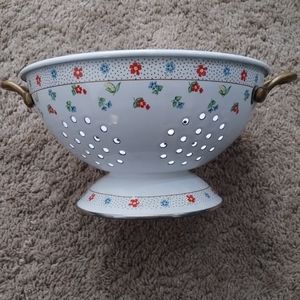 Vintage Floral Strainer